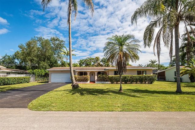 3 of 44 - 8355 Sw 131st Street, Pinecrest, FL