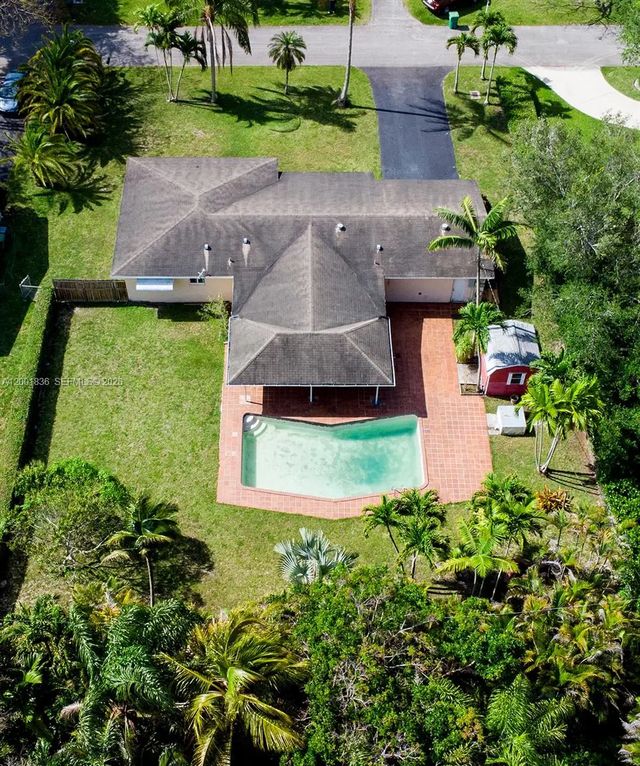 5 of 44 - 8355 Sw 131st Street, Pinecrest, FL