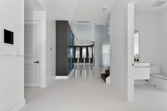 3 of 55 - 10431 Nw 68th Terrace, Doral, FL
