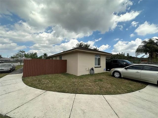 2 of 15 - 3783 Nw 201st Terrace, Miami Gardens, FL