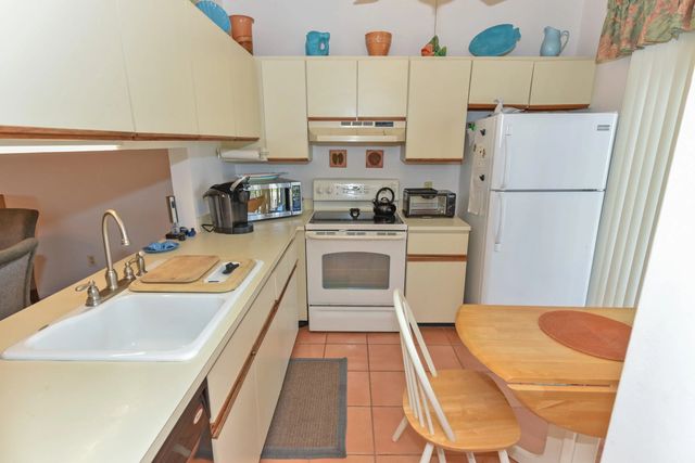 5 of 33 - 1637 Ne Nautical Place #802, Jensen Beach, FL