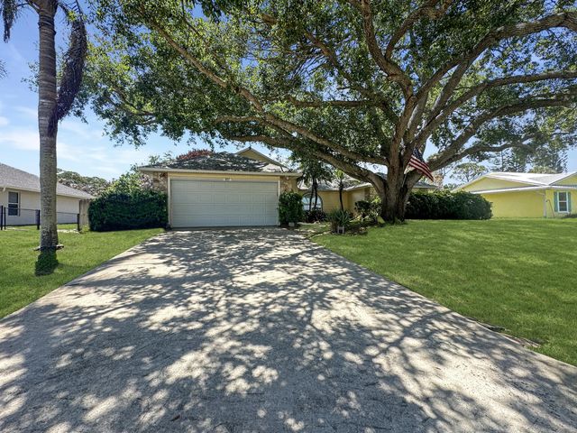 3 of 37 - 117 Hinchman Avenue, Sebastian, FL