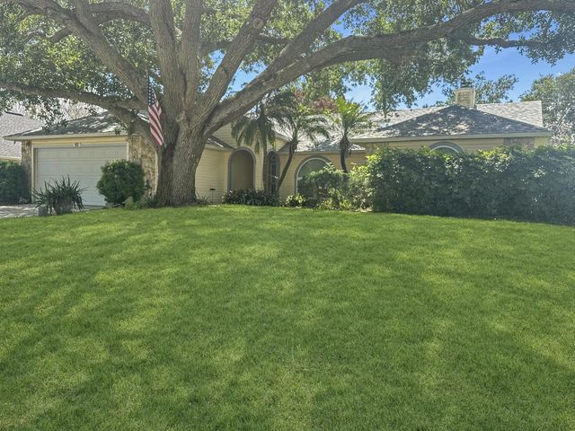 4 of 37 - 117 Hinchman Avenue, Sebastian, FL