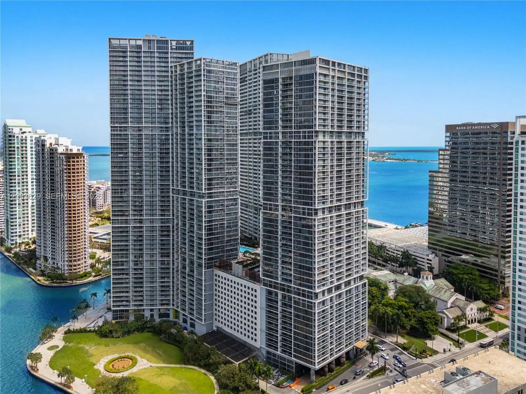485 Brickell Avenue #4501, Miami