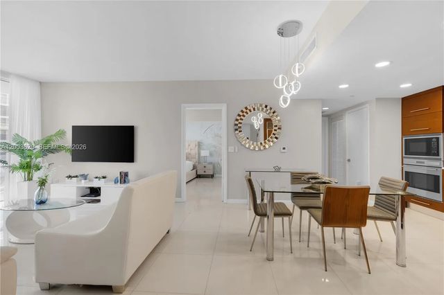 4 of 49 - 485 Brickell Avenue #4501, Miami, FL