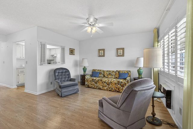 4 of 34 - 225 Bedford I #225, West Palm Beach, FL