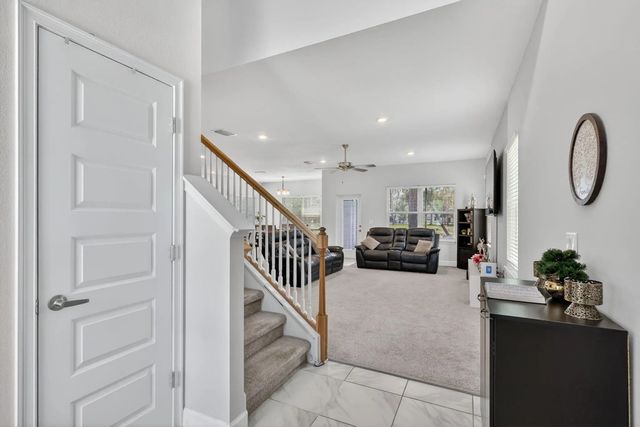 3 of 40 - 674 Ne Turtleback Trail, Port St. Lucie, FL