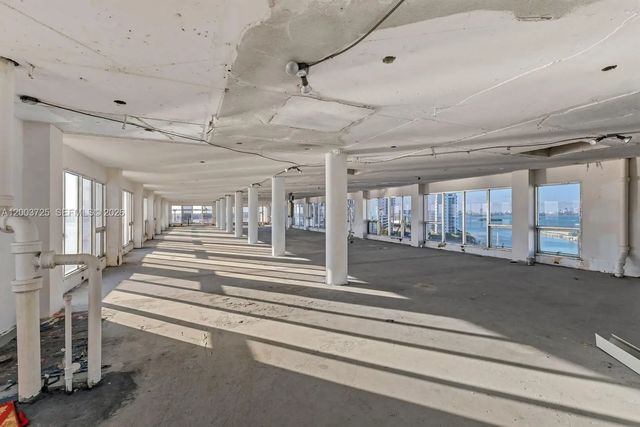 4 of 25 - 7904 West Drive #penthouse, North Bay Village, FL