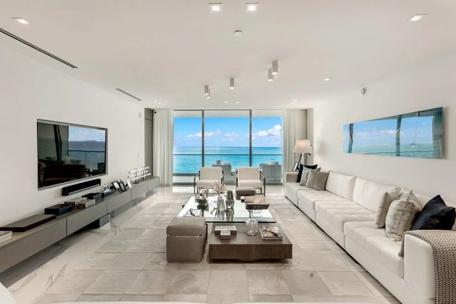 10201 Collins Avenue #1803, Bal Harbour