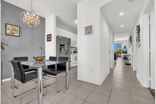 3 of 67 - 7735 Yardley Drive #305, Tamarac, FL
