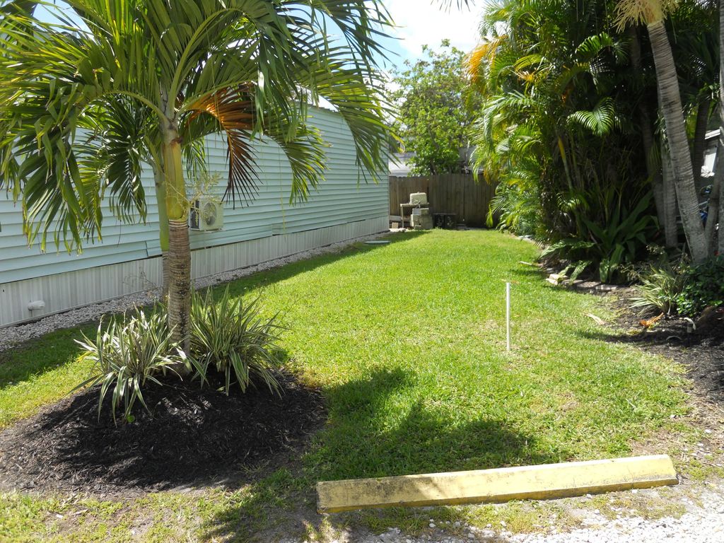 4633 Sw 73rd Avenue #17, Davie