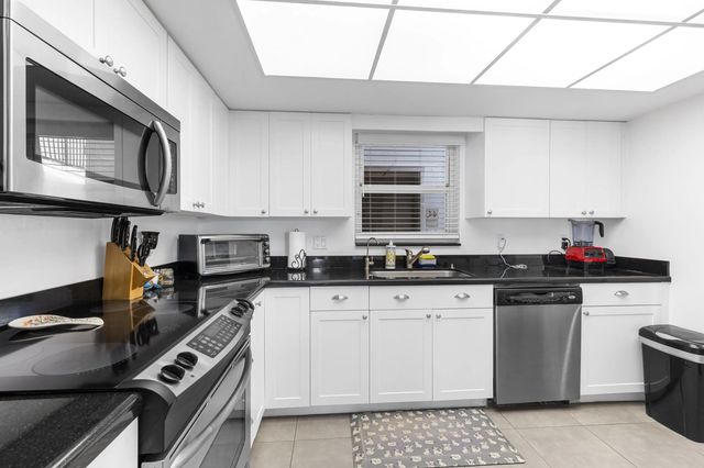 1212 Se 2nd Court #303, Fort Lauderdale