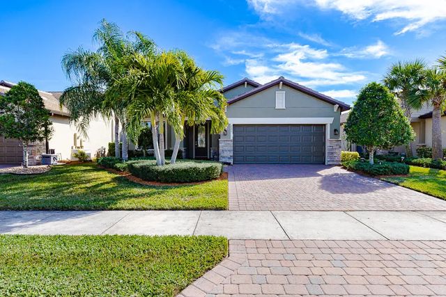 2 of 60 - 221 Se Longview Drive, Port St. Lucie, FL