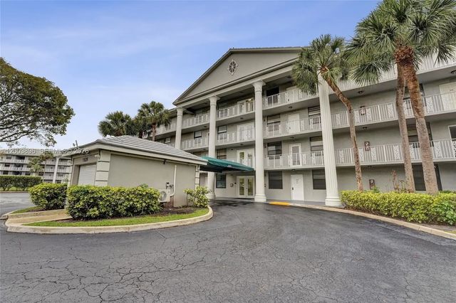 5 of 22 - 1530 Whitehall Drive #302, Davie, FL