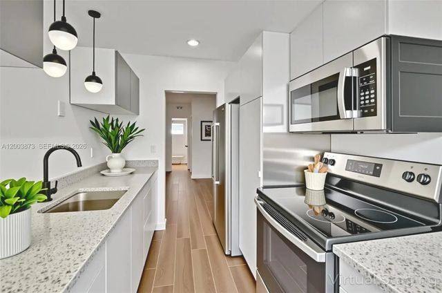 4 of 16 - 1334 Euclid Avenue #8, Miami Beach, FL
