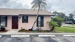 Photo of Listing #B26018177