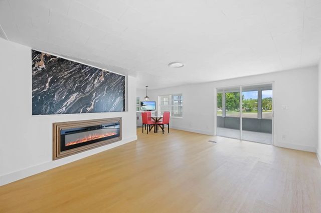 2 of 39 - 2721 Sw 54th Street, Fort Lauderdale, FL