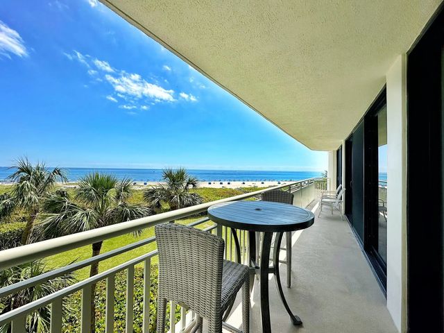 3000 N Ocean Drive #4 F, Singer Island