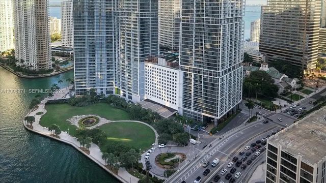 2 of 30 - 465 Brickell Avenue #3804, Miami, FL