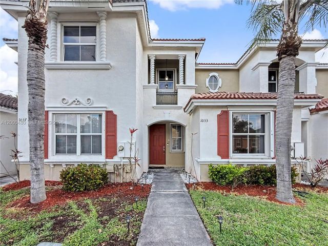 1033 Ne 42nd Place, Homestead