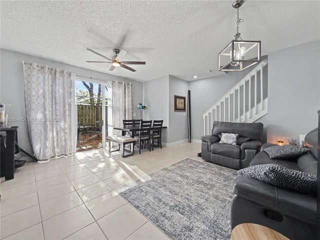 2 of 22 - 1033 Ne 42nd Place, Homestead, FL