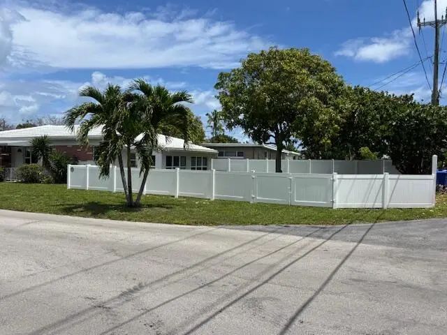 3 of 22 - 1107 S 15th Avenue, Hollywood, FL