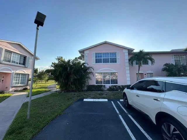 2 of 13 - 217 Foxtail Drive #h, Greenacres, FL