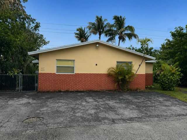 3 of 10 - 1417 Ne 24th Court, Wilton Manors, FL