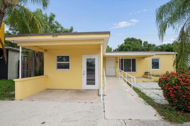 2 of 17 - 411 E Commercial Boulevard, Oakland Park, FL