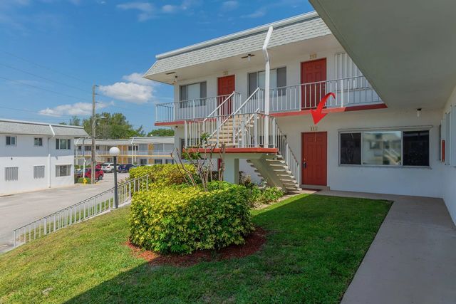 2 of 35 - 3120 Cynthia Lane #115, Lake Worth Beach, FL