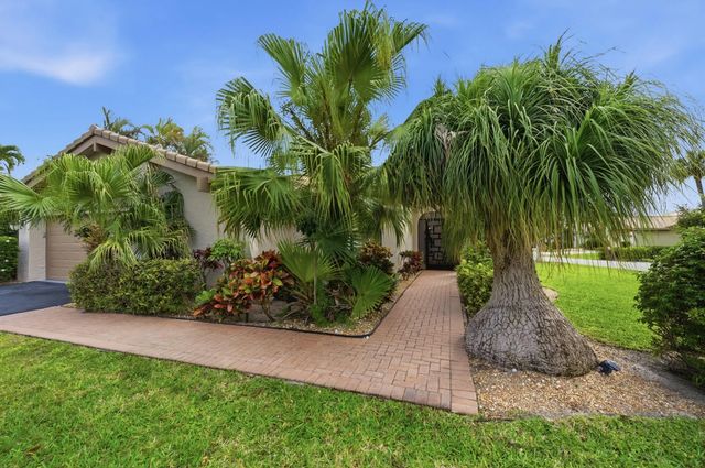 2 of 50 - 5743 Lakeview Mews Drive, Boynton Beach, FL