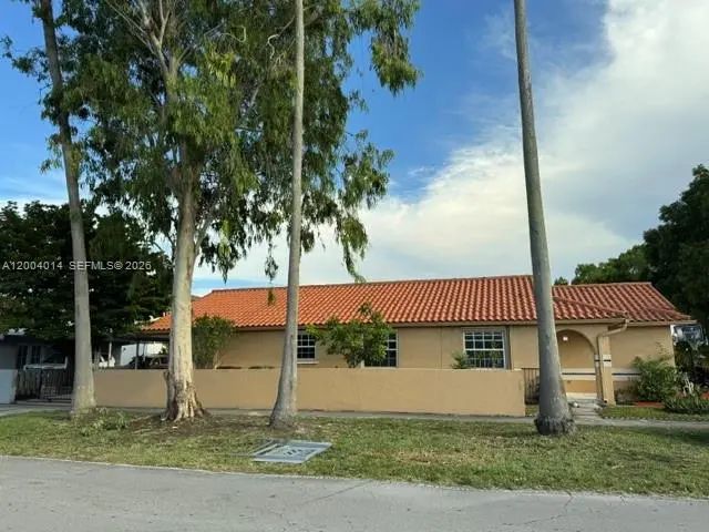 5 of 26 - 7599 W 4th Court, Hialeah, FL