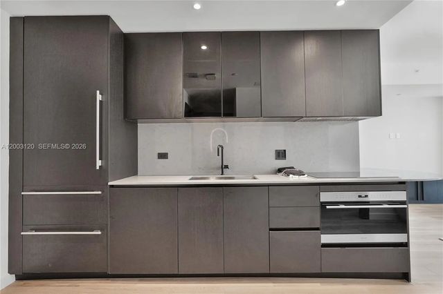 4 of 18 - 20 Ne 11th Street #4006, Miami, FL