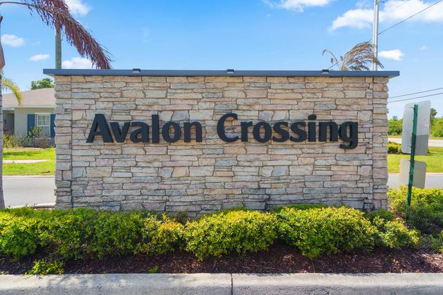 2 of 48 - 521 Cherimoya Street, Fort Pierce, FL