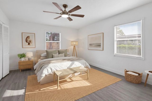 3 of 28 - 124 Se Eyerly Avenue, Port St. Lucie, FL