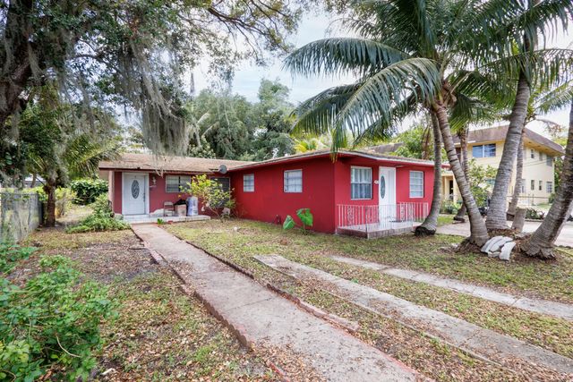 426 Ne 166th Street #2, North Miami Beach