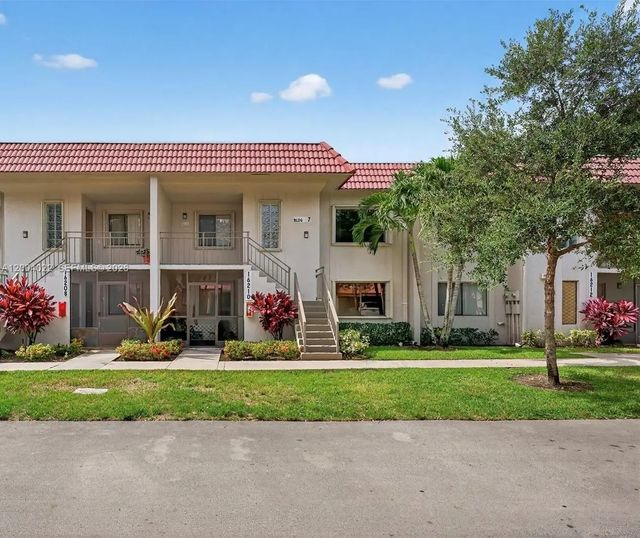 16210 Laurel Drive #203, Weston