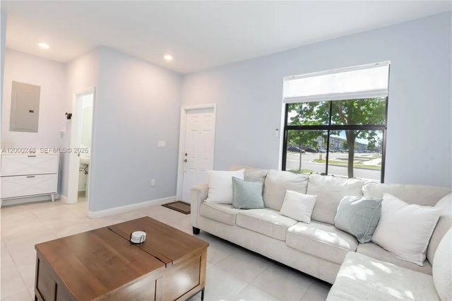 23129 Sw 99th Avenue, Cutler Bay