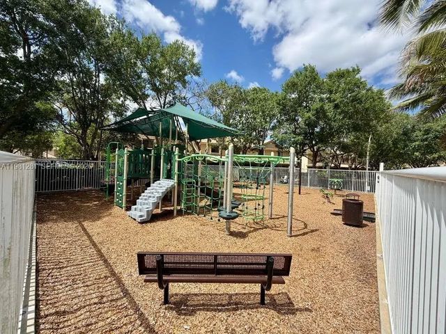 5 of 41 - 3813 Tree Top Drive, Weston, FL