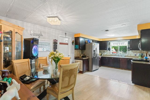 4 of 47 - 2961 Sw 52nd Terrace, Davie, FL