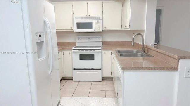 9491 S Palm Circle S #103, Pembroke Pines