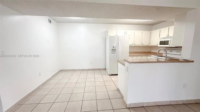 3 of 19 - 9491 S Palm Circle S #103, Pembroke Pines, FL