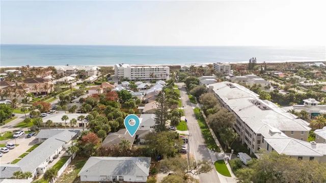 2 of 12 - 919 Turtle Cove Lane, Vero Beach, FL