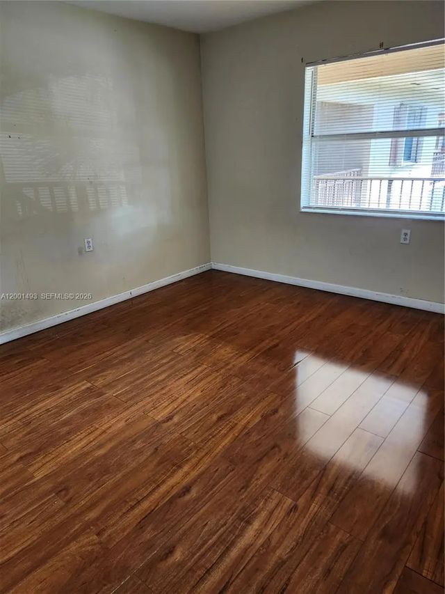 4 of 14 - 11219 Sw 88th Street #205c, Miami, FL