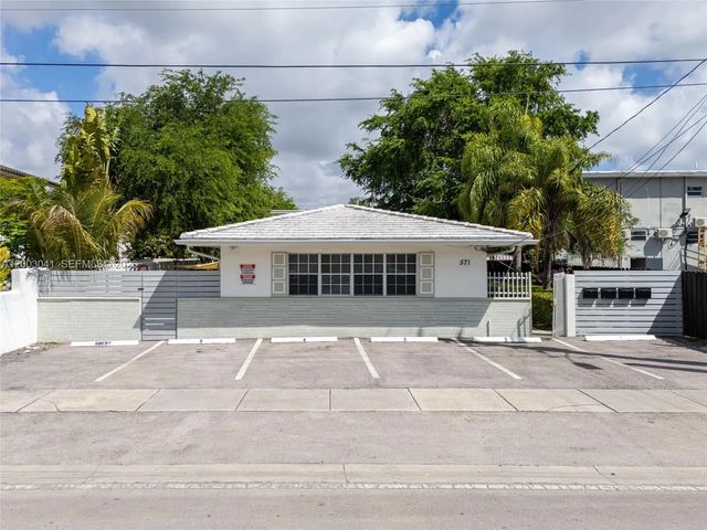 2 of 30 - 571 Ne 67th Street, Miami, FL