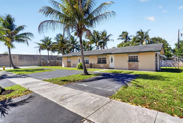 2 of 24 - 121 Nw 56th Court #1-2, Oakland Park, FL