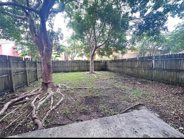 2 of 16 - 941 Sw 6th Place, Florida City, FL