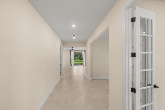 4 of 31 - 10275 Sw Captiva Drive, Port St. Lucie, FL