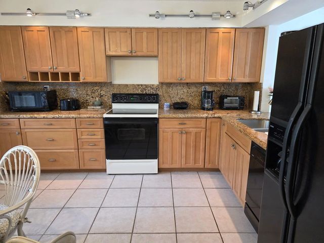 5 of 62 - 11142 Green Lake Drive #202, Boynton Beach, FL