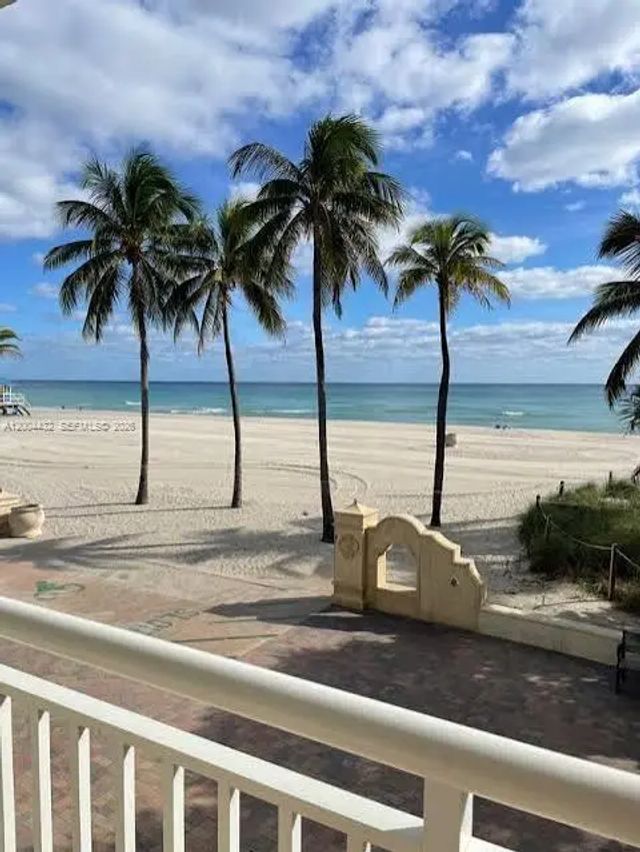 3 of 23 - 901 S Surf Road #407, Hollywood, FL
